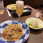 鎌倉パスタ - 今日は、おビールで。