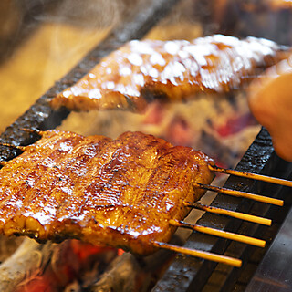 Enjoy the flavor of eel using the traditional Edomae Kabayaki technique.