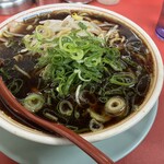 Shimpukusaikan - ラーメン小700円