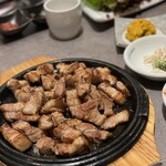 韓国料理 カンガンスルレ東館 - 