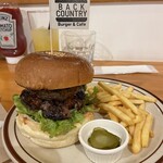 BACK COUNTRY Burger & Cafe - 