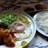 ピクルス - ササミフライ定食（目玉焼き付）ライス、お惣菜、漬物付