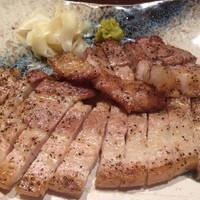 寅八商店 心斎橋店 - 大和ポークの炙り焼き