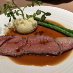 37 Roast Beef - 