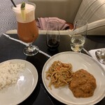 SilverKris Lounge London Heathrow - 料理写真: