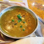 インド・ネパールレストラン プルナディープ ユーカリが丘店 - ダル(豆カレー)