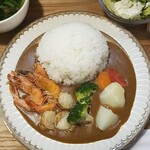 キッチン ブルー グローブ - 上から、今日のカレーはいつもと違う丸い皿です