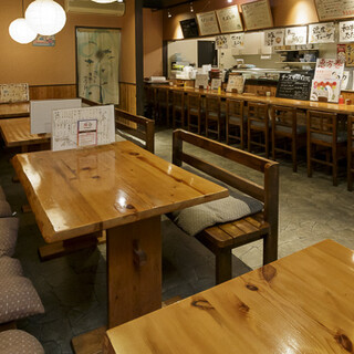 Highly popular with women♪ A popular Izakaya (Japanese-style bar) with roots in the local Hirakata area that has been around for over 30 years