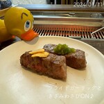 焼肉酒場 叶 - ☺︎ステーキにきざみわさびとフライドガーリックを♪