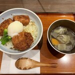 Tonkatsu Jiesu - 特製タレカツ丼（チャプスイ付き） ¥1,500