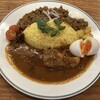 Gotokari - あいがけ（チキンカレー&ラムキーマカレー）   withゆで卵