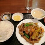 中華料理 華景園 - ランチ　牛肉と茄子炒め　¥780(税込)