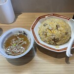 美味しい炒飯の店 満福 - 