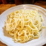 風雲児 - 麺だけ食べても旨い、固めの食感