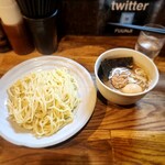 風雲児 - 特製つけめん 大盛 1150円 地味に値上がりを繰り返している