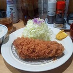 Tonkatsu aoki - 上ロースかつ定食1650円