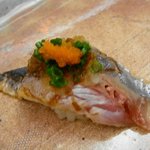 鮨おおしお  - 秋刀魚　炙ってポン酢