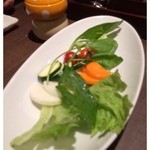 PUMAL - 彩り野菜のサラダ
2013.12