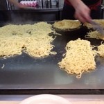 まる麺 - そばをジックリと…