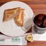 Kafe Eikoku Ya - アイスコーヒーとホットサンド(ハムチーズ)のセット