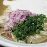 丿貫 - タマネギと青ネギ