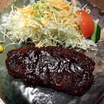 [Limited quantity] Kagoshima Prefecture black pork "Kuro no Takumi" loin miso cutlet (single item with cabbage)