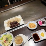 Teppanyaki Suteki Dainingu Happi Baffaro - 