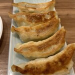 青山餃子房 - 