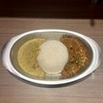 オイシイカレー - 今回はかけてみたが、今後はかけずに食べようと思った＾＾