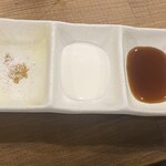 蛸や和 - カレー塩・マヨネーズ・ソース