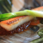 連理 - ヤガラのポワレ 魚の出汁ソースとオニオンヌーボ