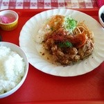 Bisutoran - 鶏からあげピリ辛中華風セット（４個）６６０円