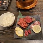 炭火焼肉・韓国料理 KollaBo - 焼肉盛合わせ