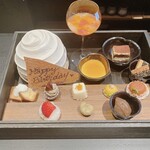 230913363 - ◼️茶請箱を開けると…