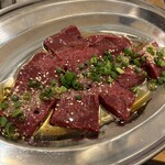 Yakiniku Souchan - レバー(塩ごま油)1人前770円　※写真は2人前