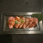 Wagyuu Yakiniku Nikusousaku Ushimasa Oomiyae Kimae Ten - 