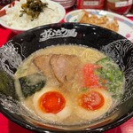 ラー麺 ずんどう屋 - 