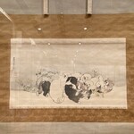 230916745 - ◼️参考: 長沢芦雪＜菊花子犬図＞ 18世紀（江戸時代）絹本・彩色個人蔵。キャワイイ！