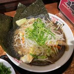 河童ラーメン本舗 - 野菜ラーメン黒河童＋のり