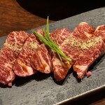 黒毛和牛焼肉 虎斑 - 