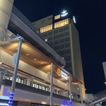 カンデオホテルズ宇都宮 - 駅隣接で聳え立つ