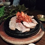 コリアンダイニング クオンズ - サムギョプサル