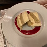 ポワソンルージュ - 