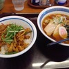 山田うどん 智光山公園店