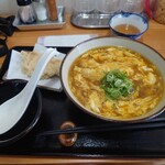 手打ちうどん まる泉 - カレー鶏らんうどん＋とり天