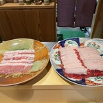 銀座 しのはら - 右が月の輪熊(飛騨) 左が猪豚