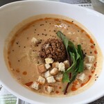 ラーメン屋 Hi-BRi - スープはトロトロ豆乳感バッチリ