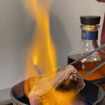 お肉一枚売りの焼肉店 焼肉とどろき - 赤身シャトーブリアンファイヤーステーキ150g