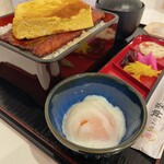 【M】W雞蛋半只鰻魚盒飯