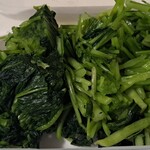 傳兵衛 - 味わいは信州の野沢菜漬けと、京都の壬生菜の漬物の中間のようだ。